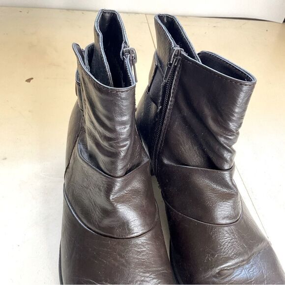 SBICCA Ankle Boots Brown Strap Side Zipper Size 7M - Picture 5 of 13